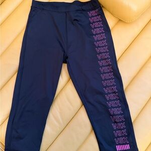 VSX victoria’s secret Black Leggings capris sz small nwot